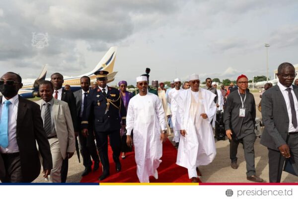 Nigeria : Le Chef de l’Etat est à Abuja pour l’investiture du nouveau Président élu